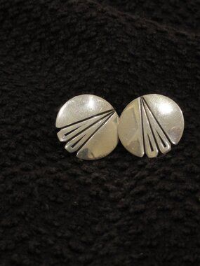 Vintage Steve Yellowhorse Sterling Silver Earrings EXCELLENT CONDITION!